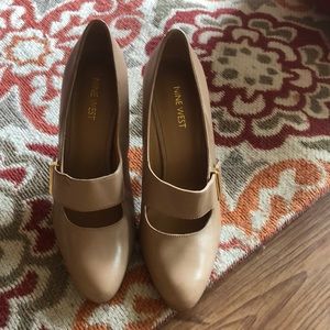 Nine West pumps